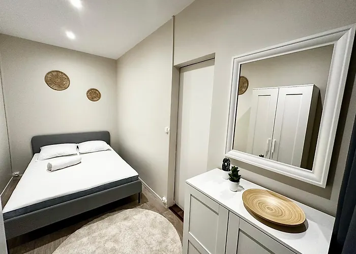 Gare Appartement Chantilly